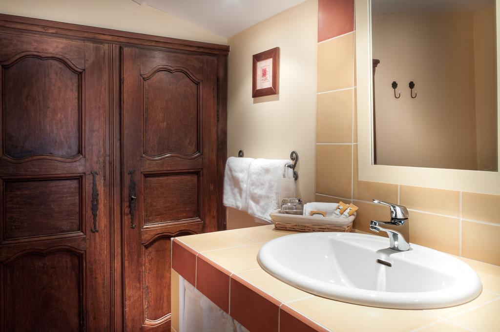 Bed and Breakfast Le Clos Des Canebiers Grasse Zimmer foto