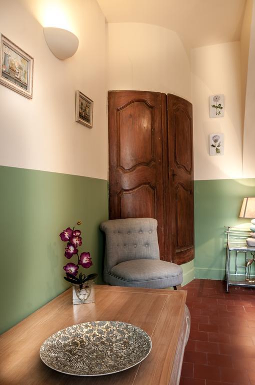 Bed and Breakfast Le Clos Des Canebiers Grasse Zimmer foto